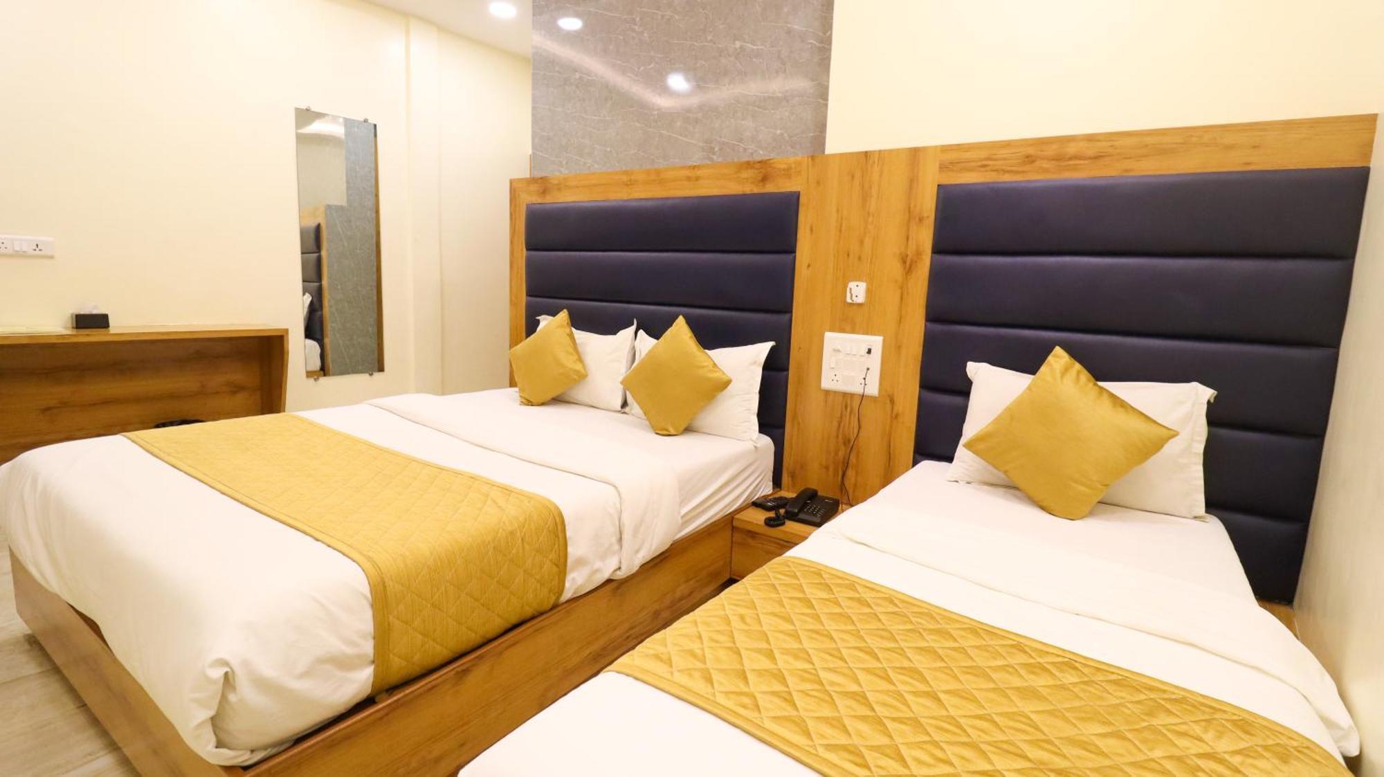 Hotel National - Grant Road มุมไบ ภายนอก รูปภาพ
